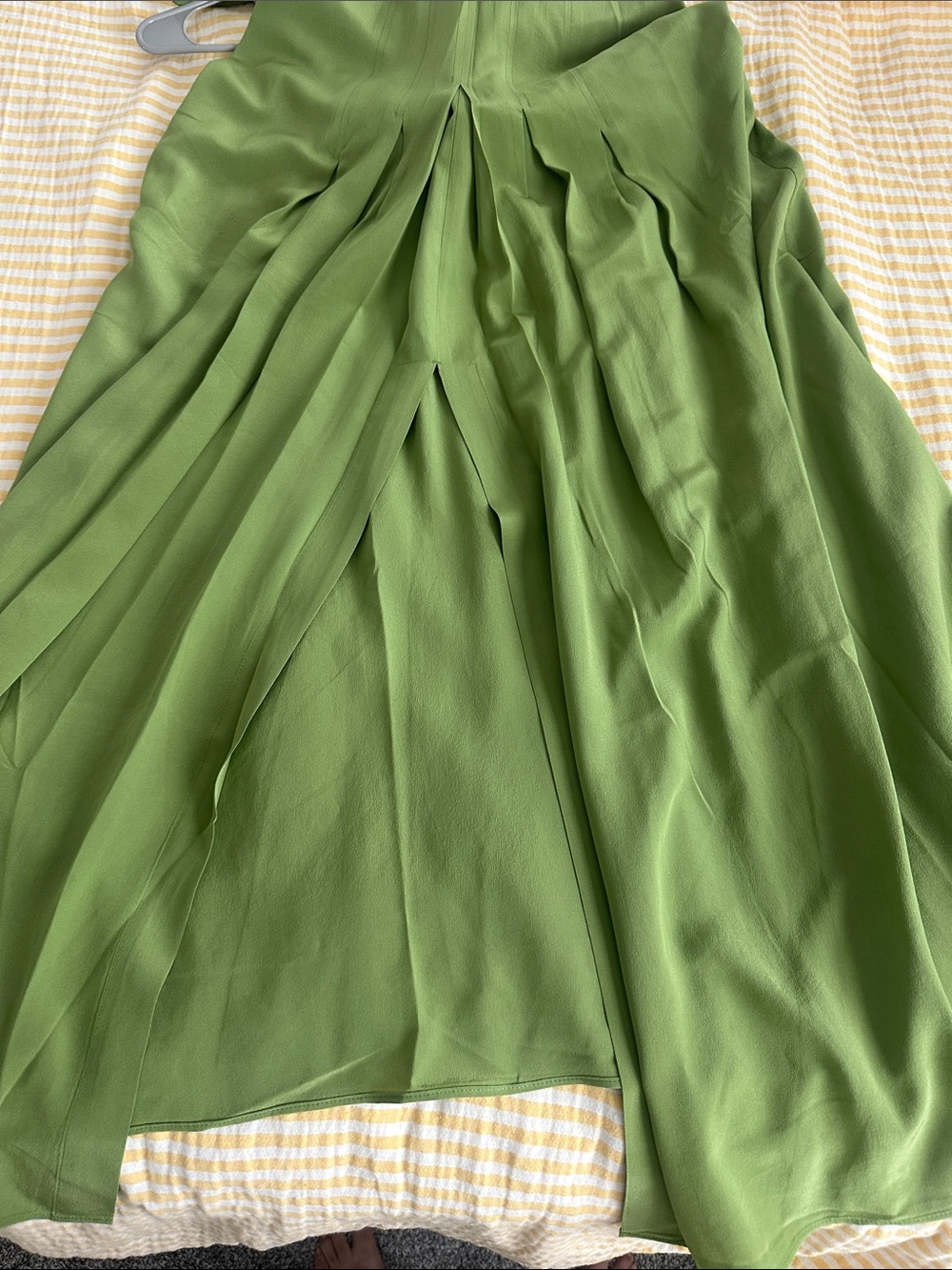 Banana Republic Olive Green Halter Maxi Dress - Picture 4 of 5